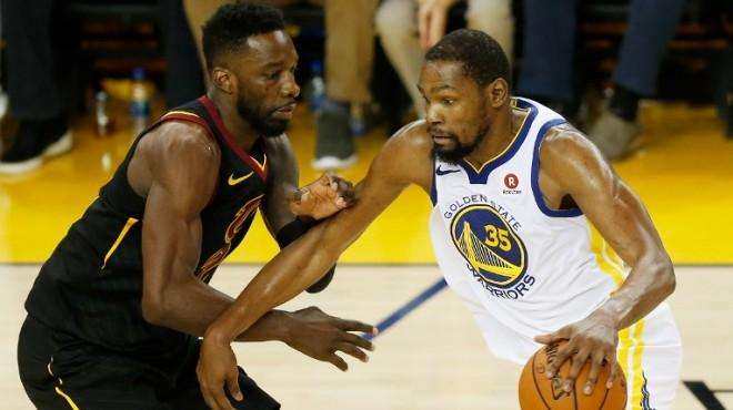 着领导层的 着领导层的