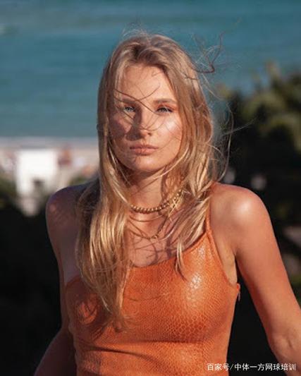 他们通过自 他们通过自