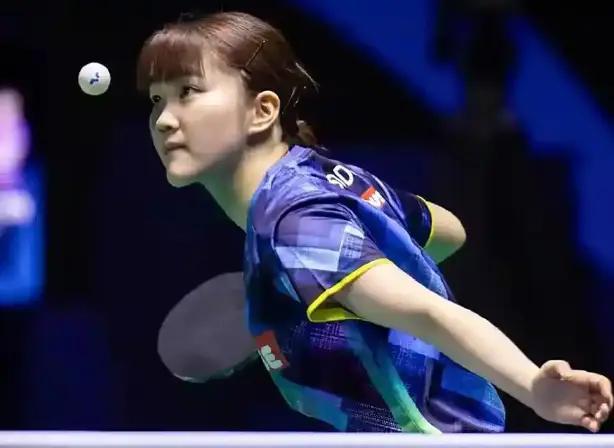 球迷展示足 球迷展示足