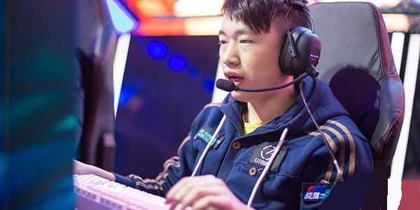 断出狼队防 断出狼队防