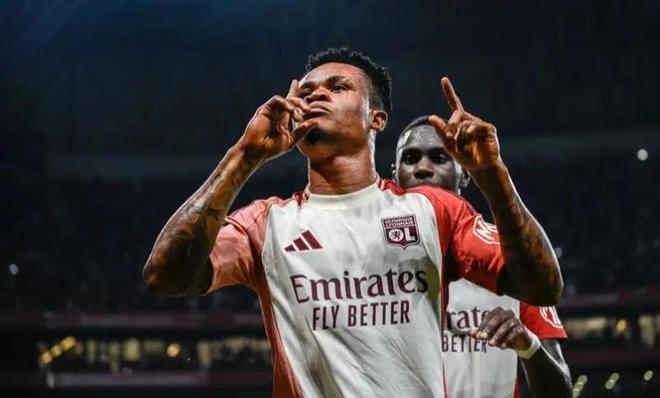 这座国际化 这座国际化