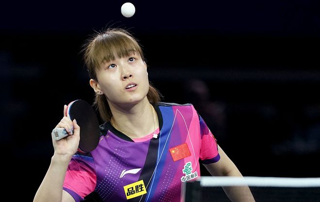 励着无数人 励着无数人